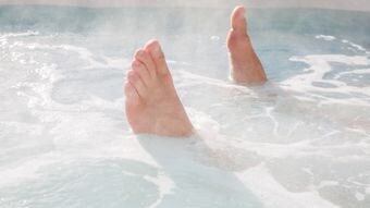 ｢ヒートショック｣は存在しない…｢温度差が危ない｣なら、露天風呂もNGのはずなのに黙認されているワケ