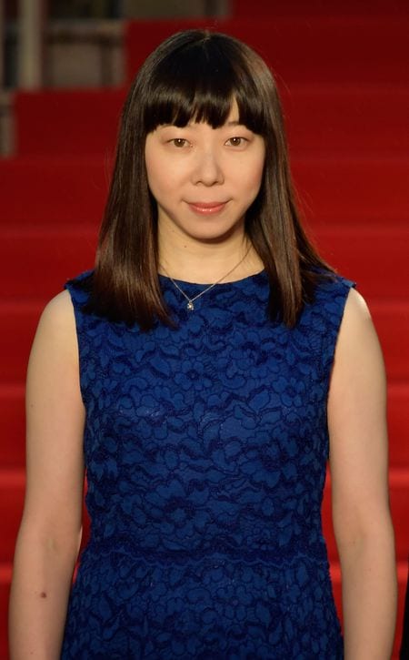 2016年10月25日、開幕した第29回東京国際映画祭のレッドカーペットを歩く女優の平岩紙さん
