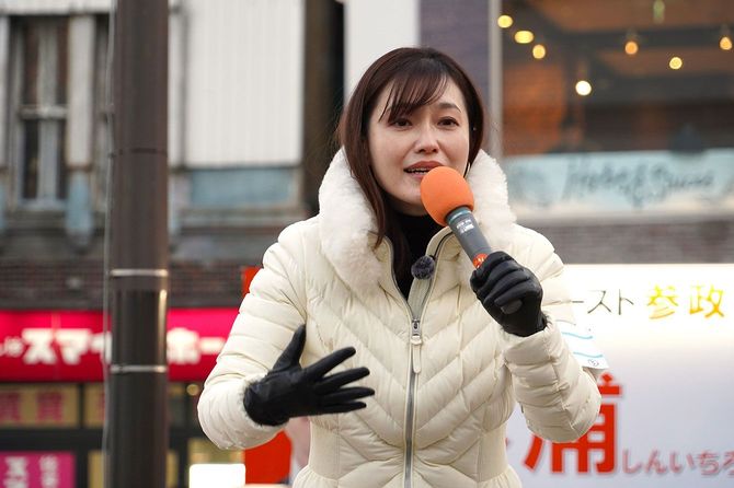 塩入参院議員