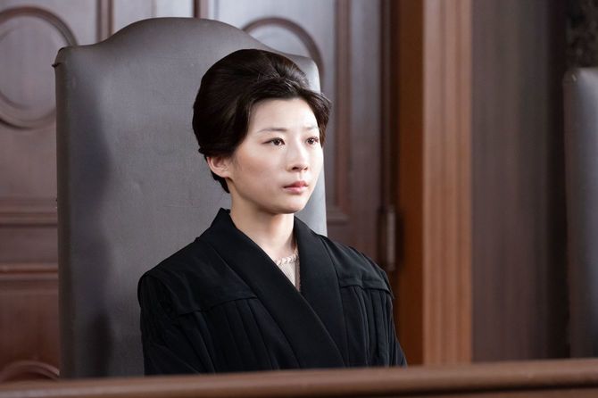 ドラマ「虎に翼」で裁判官の寅子を演じる伊藤沙莉