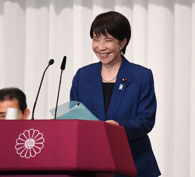 自民党総裁選に立候補し、所見発表演説する高市早苗前経済安全保障担当相＝2025年9月22日、東京・永田町の同党本部［代表撮影］