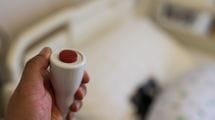 ナースコールは1回10円､おむつは1枚300円…｢月3万円安い老人ホーム｣の"本当にあった嘘みたいな話"