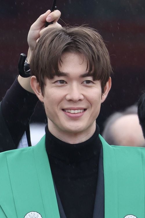 宮沢氷魚(成田山新勝寺「節分会」。千葉県成田市)=2025年2月2日