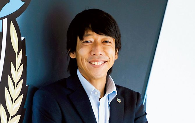 川崎フロンターレFROの中村憲剛氏