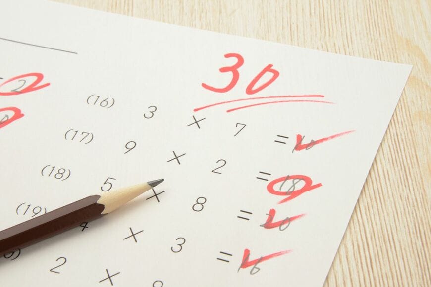 スコアが低い数学のテスト