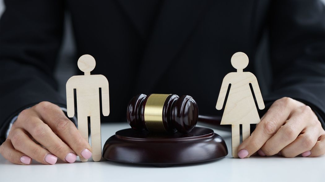 ｢離婚せずに不倫の慰謝料請求だけしたい｣そんな相談者に年100件以上の男女問題を扱う弁護士が伝える"現実" ｢離婚する覚悟がないならやめたほうがいい｣