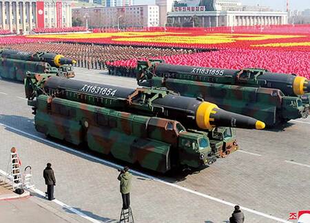 北朝鮮の脅威に丸腰で専守防衛を唱える愚 もはや空想的平和主義は通用しない President Online プレジデントオンライン