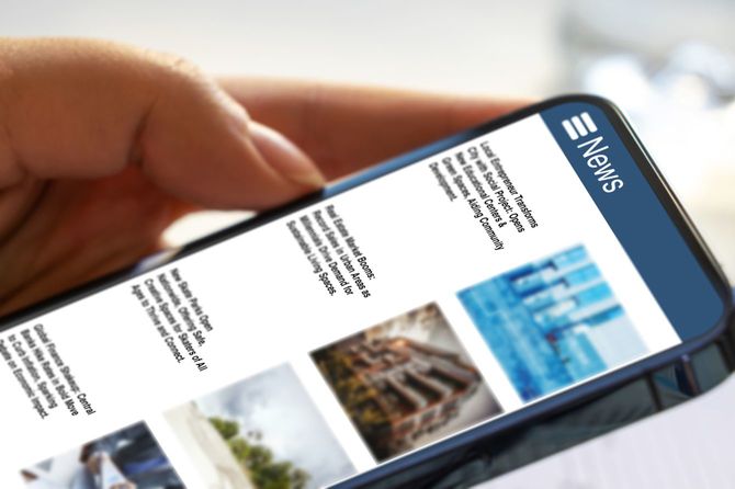 スマートフォンでニュースを読む