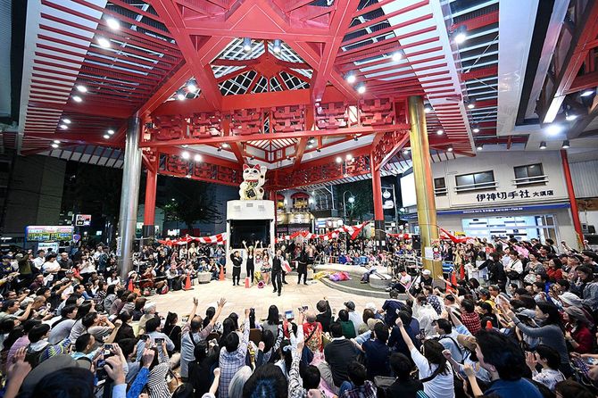 頻繁にイベントが開かれるふれあい広場も、かつては子どもたちの野球場だった