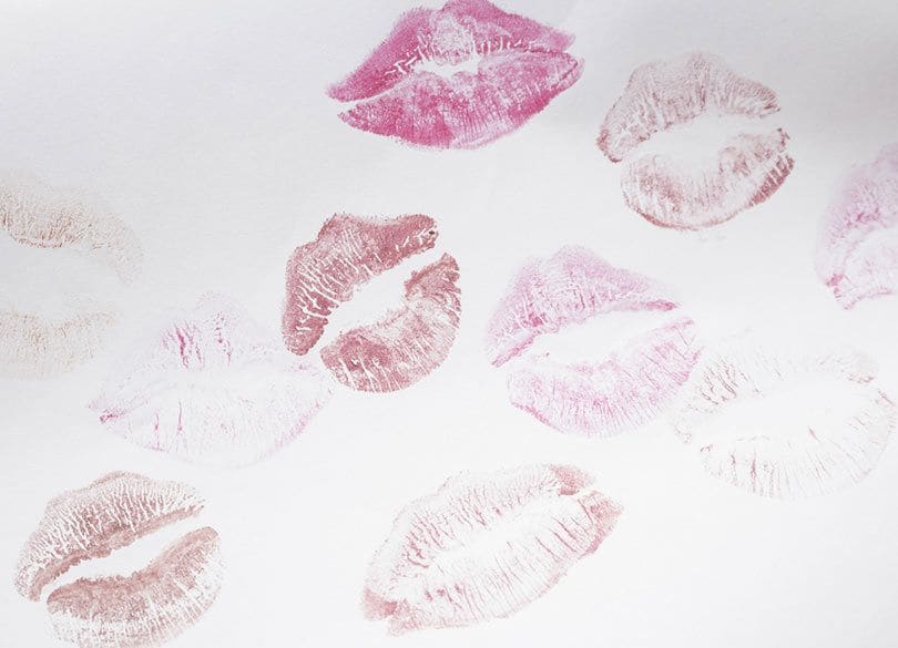 夫の浮気発覚にプッツン、妻は外食＆旅行三昧で憂さ晴らし