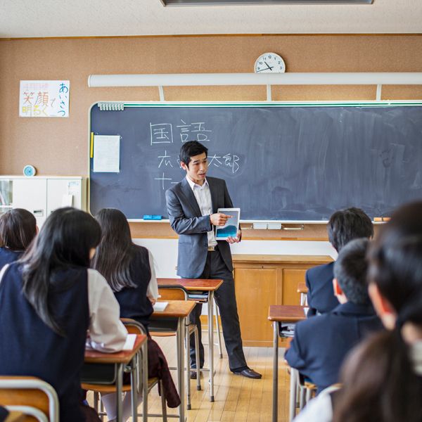 驚異の区立中 中1が中3数学をスラスラ解く 約半分の授業時間で修了してしまう President Online プレジデントオンライン