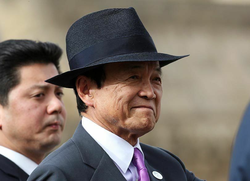 麻生太郎という「ドラクエ賢者」の説得力 "その程度の国だということですよ"