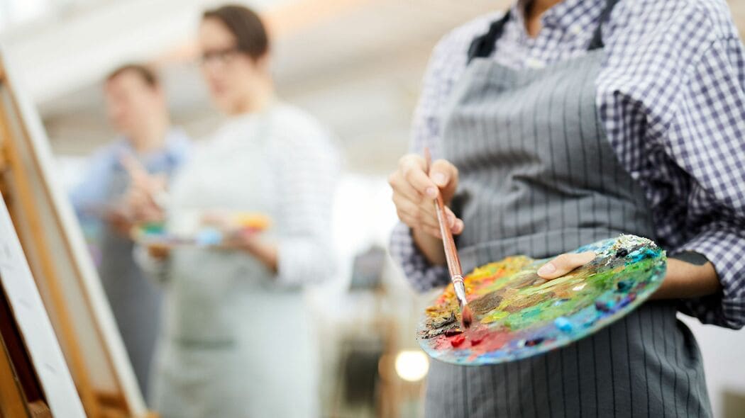 ｢日本のマンガ､アニメが好きで留学に…｣は永住への通過点…｢日本の美大､芸大に殺到する中国人｣の本当の狙い 中国人留学生にとって日本は｢夢の国｣