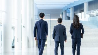 たったひと言で相手の見る目が変わる…外資系秘書が教える｢さりげなく気遣いを伝えて好印象を残す｣ワザ