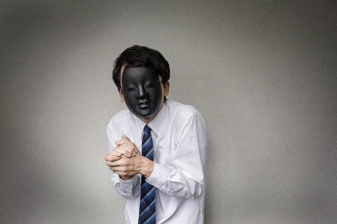 奇妙な仮面の実業家