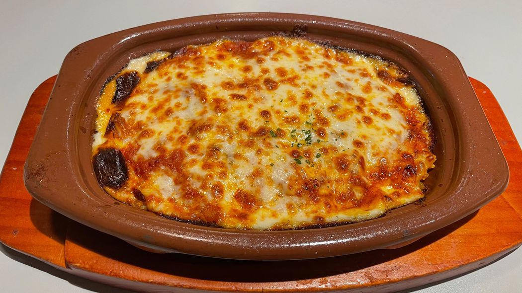 粗悪品だから安いのではない…サイゼリヤが｢ミラノ風ドリア｣を税込300円で出せる本当の理由 100円ワインも､無料オリーブオイルも､新鮮な本物