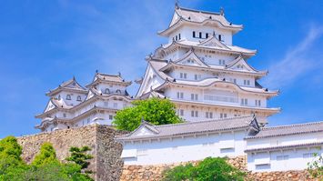 国宝・姫路城の天守にはB29の焼夷弾が直撃していた…「日本一の城」が現存して世界遺産になった奇跡の物語