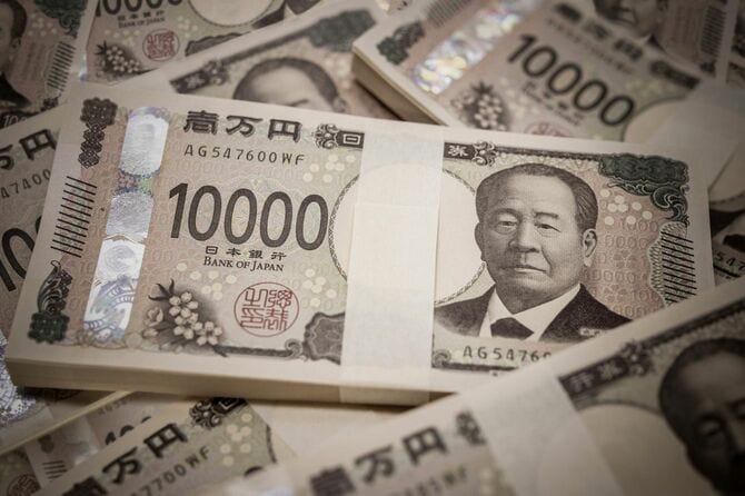 新1万円札の束