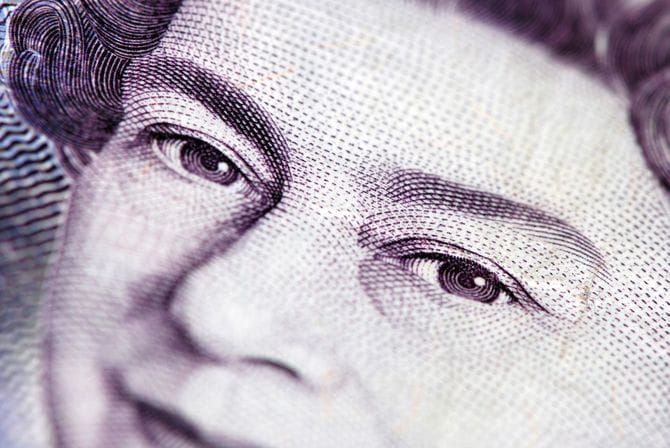 紙幣に印刷されたエリザベス女王2世の肖像画