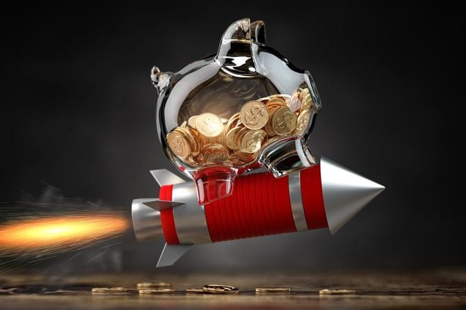 飛行ロケットの貯金箱