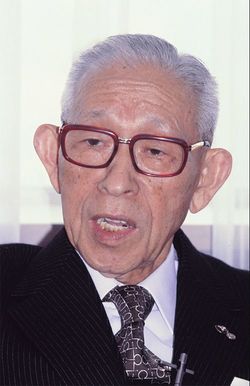 松下幸之助