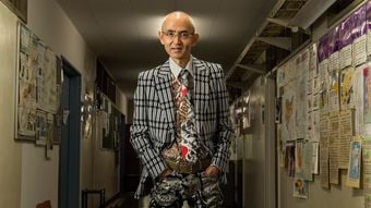 地球科学者｢陰口を叩かれる派手服を着る理由｣
