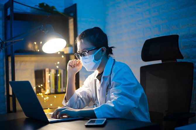 夜型のほうが想像性・思考力に優れている（※写真はイメージです）