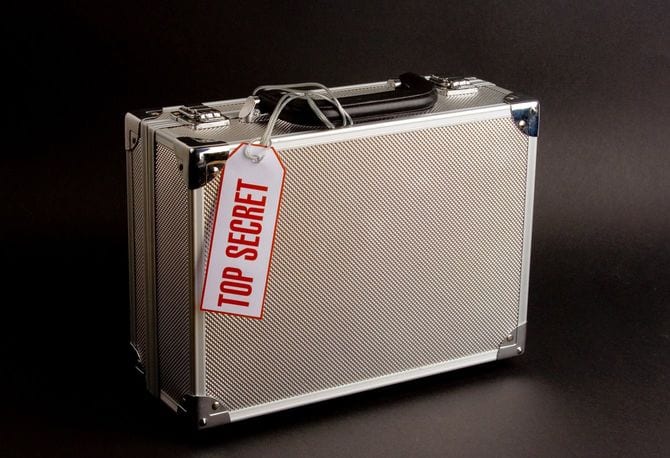 アタッシュケース