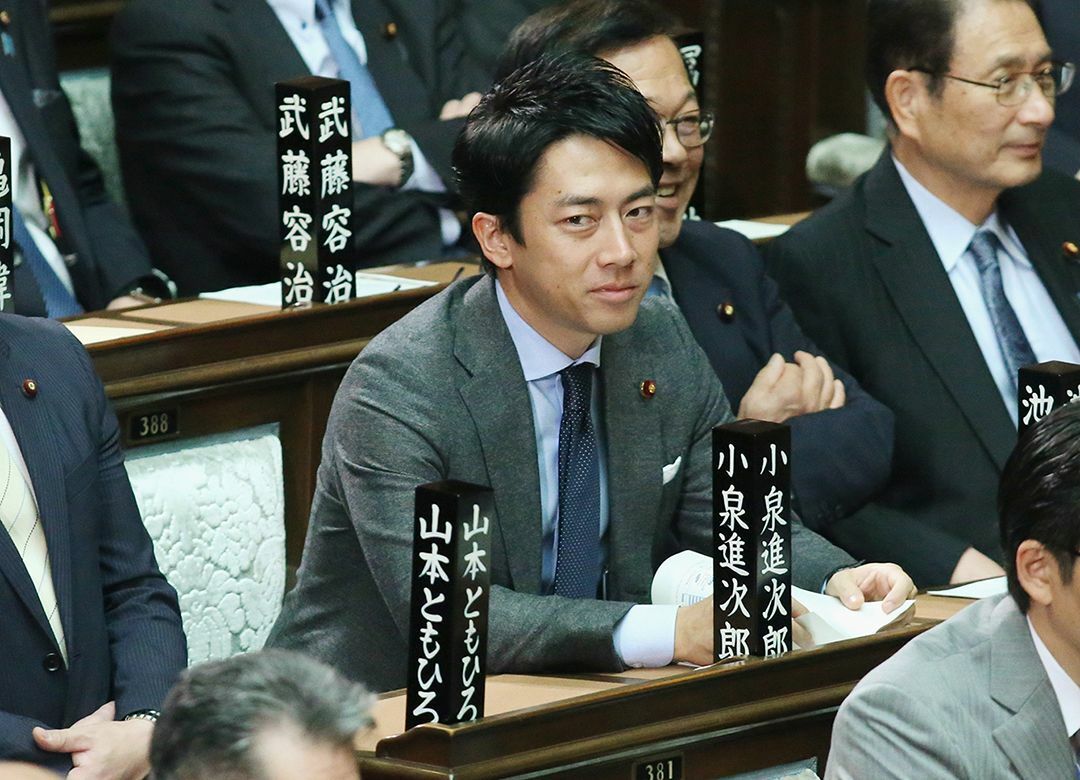 "次の首相"小泉氏が公約破りに陥ったワケ 「平成のうち」は結局ウソになった