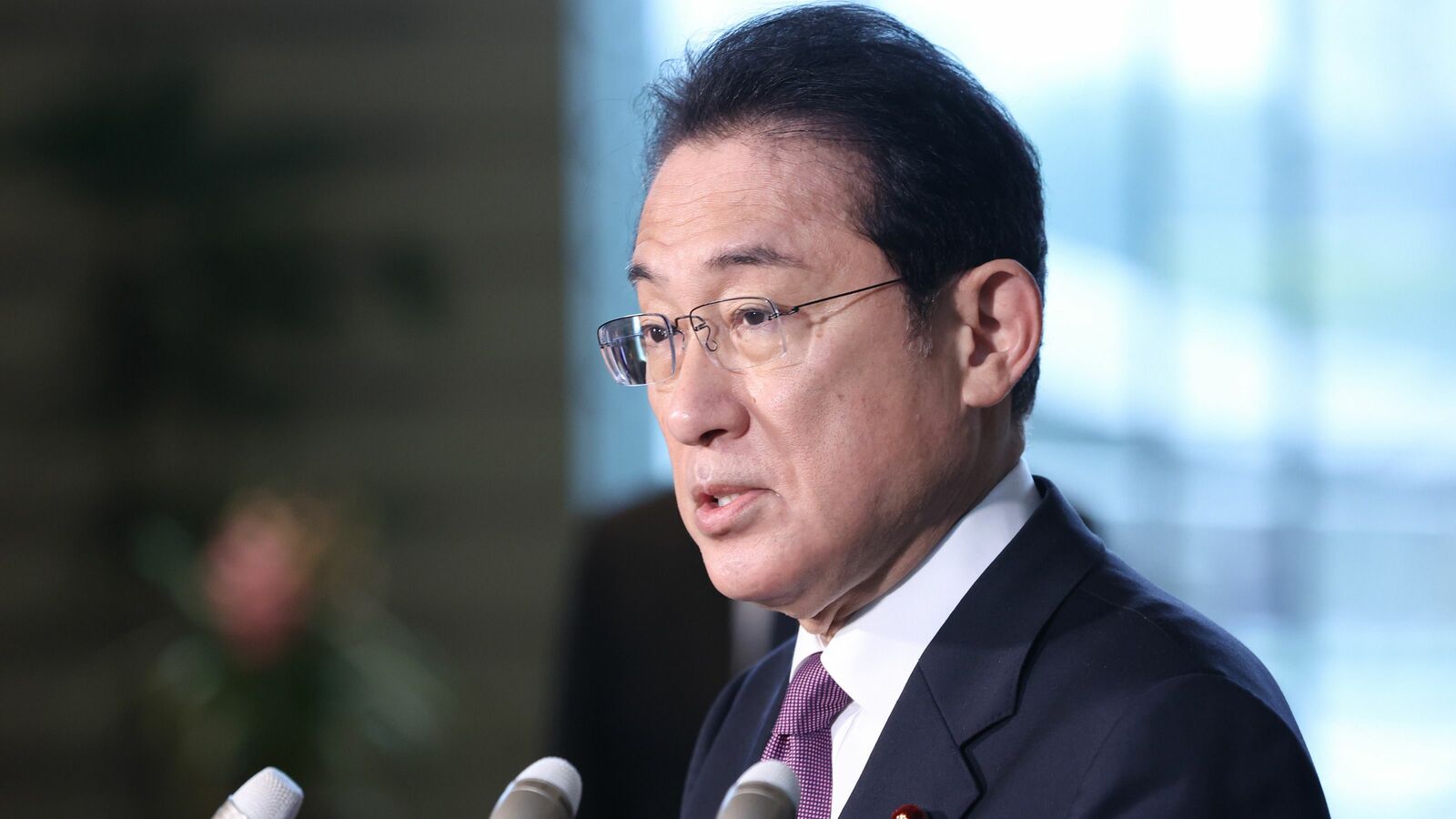 ｢菅内閣の轍は踏まない｣オミクロン対策で支持率上昇中の岸田政権を脅かす"ある懸念" 円安が経済回復の足を引っ張る