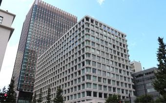 ｢結婚できなきゃ生きていけない｣三菱財閥の御曹司が"とある絶世の美女"に貢いだ規格外の結婚費用の内情