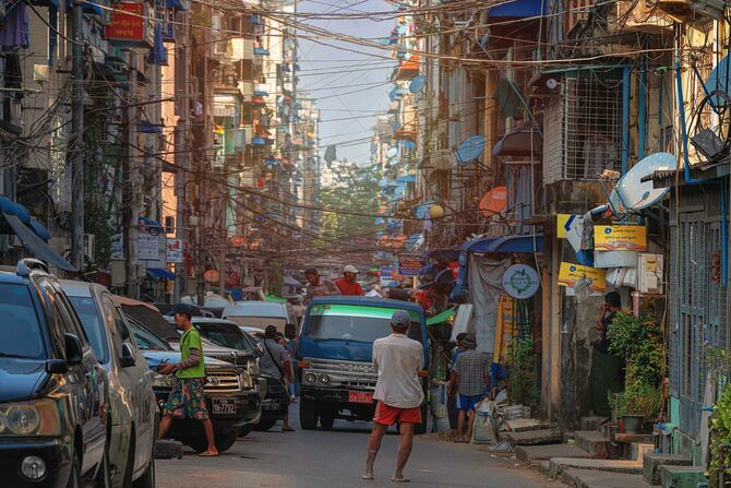 ミャンマー・ヤンゴンの市街地
