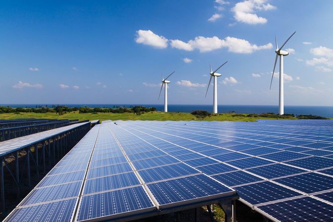 再生可能エネルギーの発電風景