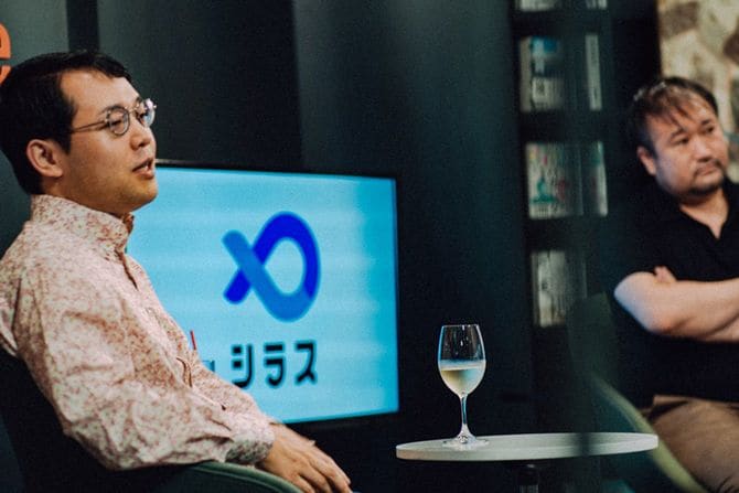 哲学者の東浩紀さんと近現代史研究者の辻田真佐憲さん