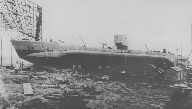 日本陸軍が開発した潜水艦「三式潜航輸送艇I型」。通称の「まるゆ」（○の中に「ゆ」と書く）