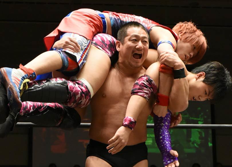 47歳の大社長が今でもリングに立つ理由 Ddtプロレス高木三四郎 後編 President Online プレジデントオンライン