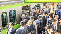 ｢JR運賃値上げ｣はJRを使わない人にも大打撃…｢定期代が上がる｣だけではない生活に重くのしかかる意外な影響