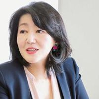 白河桃子氏