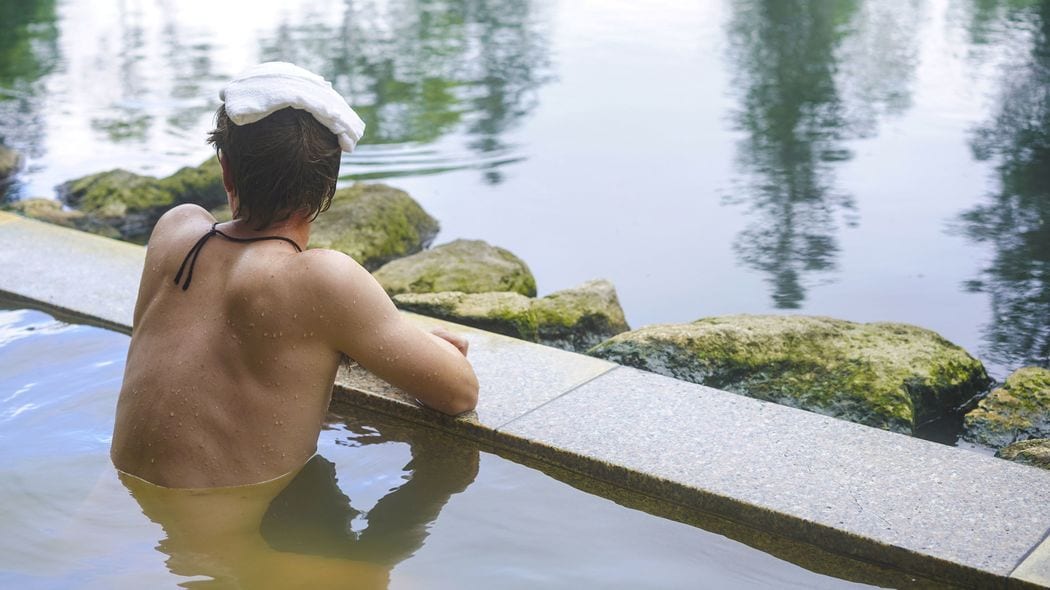 5歳のとき大人の男性の裸に性的興奮を覚えた…30代男性が極寒の町で人生に見切りをつけようと決意した背景