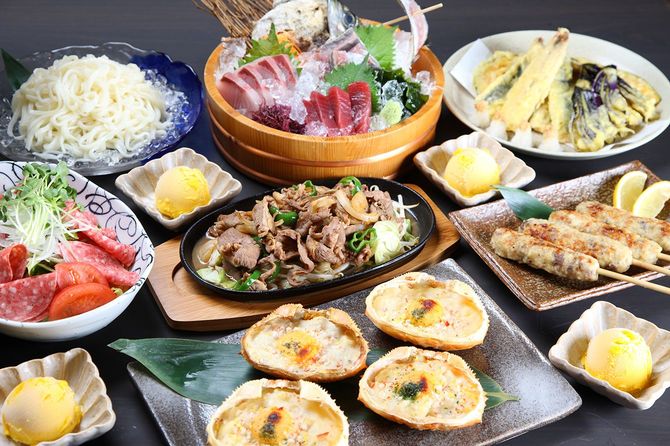 日本の居酒屋メニューの様々な料理