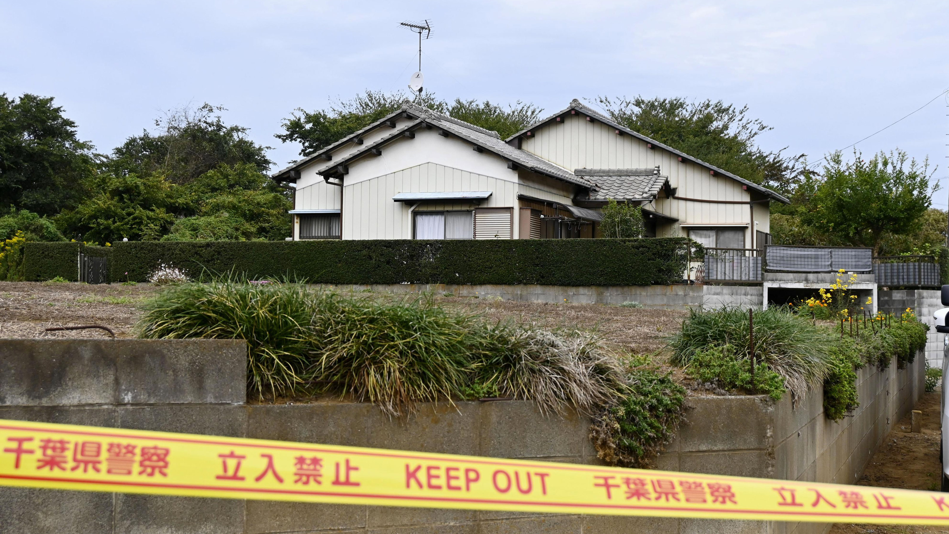 闇バイト強盗はこうして襲う家を選ぶ…｢無料で屋根の点検します｣と言う業者を絶対家に入れてはいけないワケ  犯人は｢暴力団｣でも｢トクリュウ｣でもない｢負け組｣ | PRESIDENT Online（プレジデントオンライン）