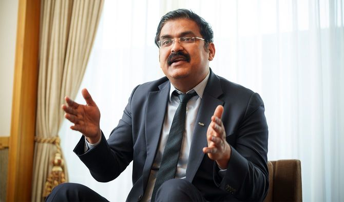 ラトニッシュ・ジャー氏