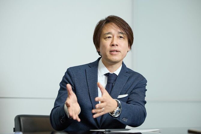 西 剛志（にし・たけゆき）