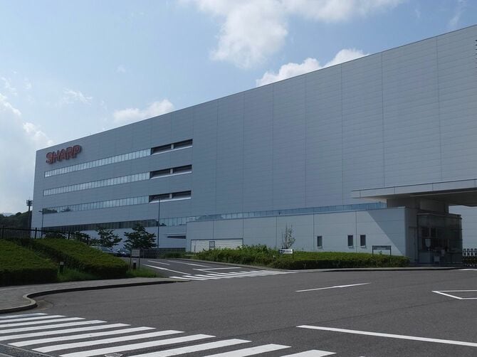 SHARP 亀山第1工場
