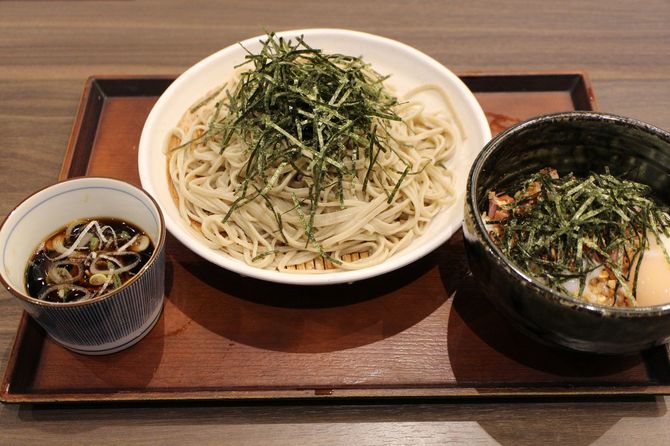 ざるそばと丼定食
