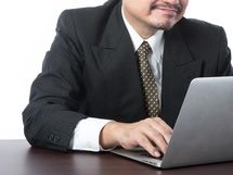 「浮世ばなれした上司」どう接したらいい？