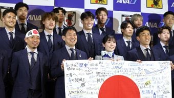 テレビの｢タダで見られるW杯 ｣が揺らいでいる…WBCをのみ込んだ｢有料化の波｣がサッカーに迫る理由