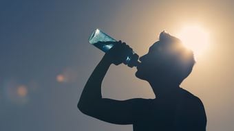 ｢最悪の場合は死に至る｣スポーツドリンクの飲み過ぎが引き起こす悲劇
