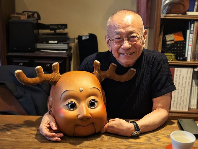籔内佐斗司さんとせんとくん