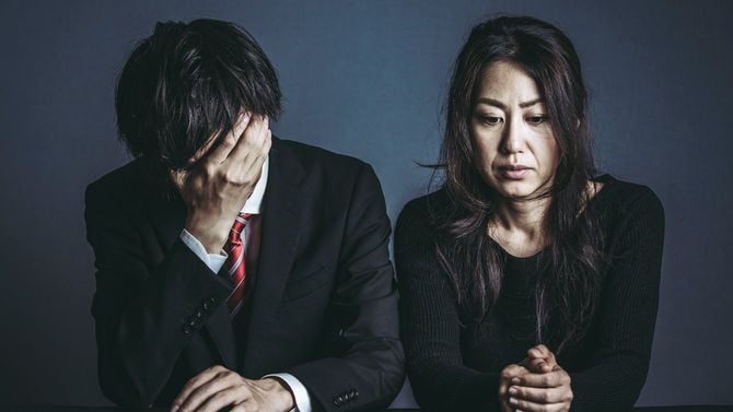 気分の悪い男女